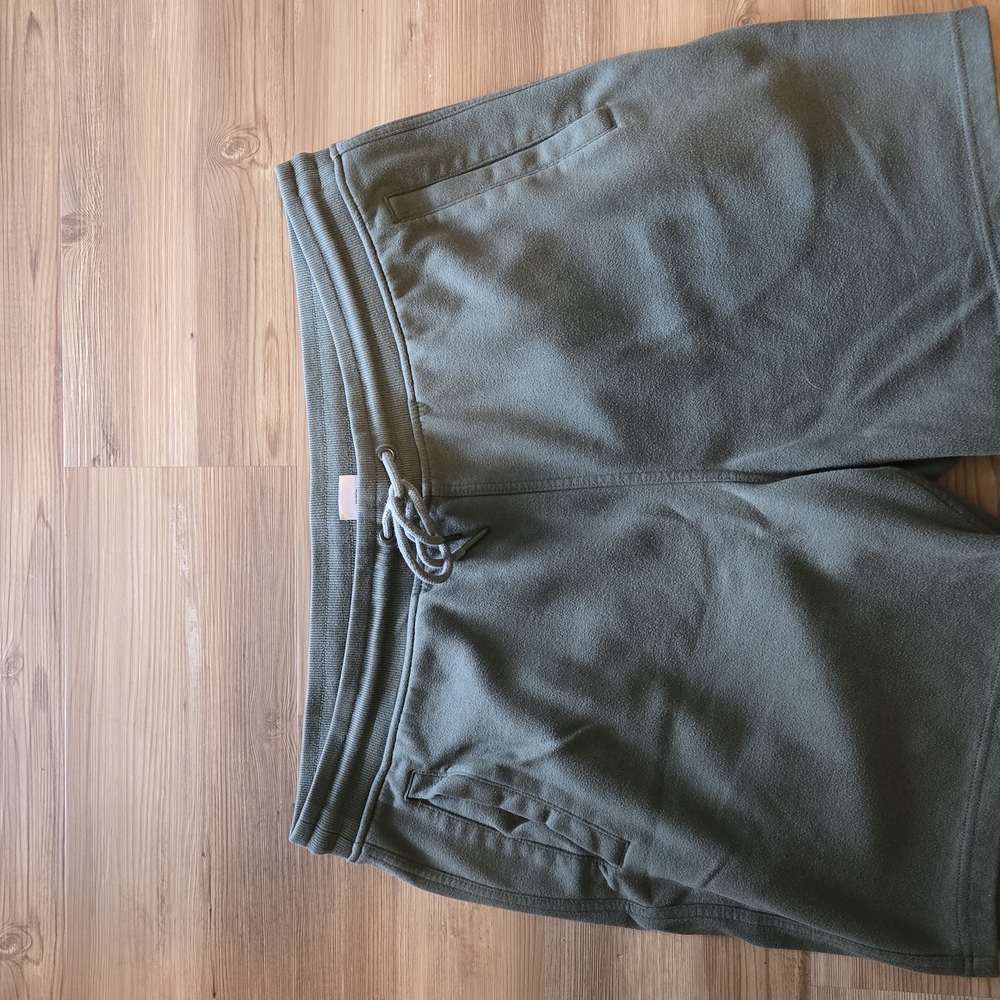 Green Casual Sweat Shorts